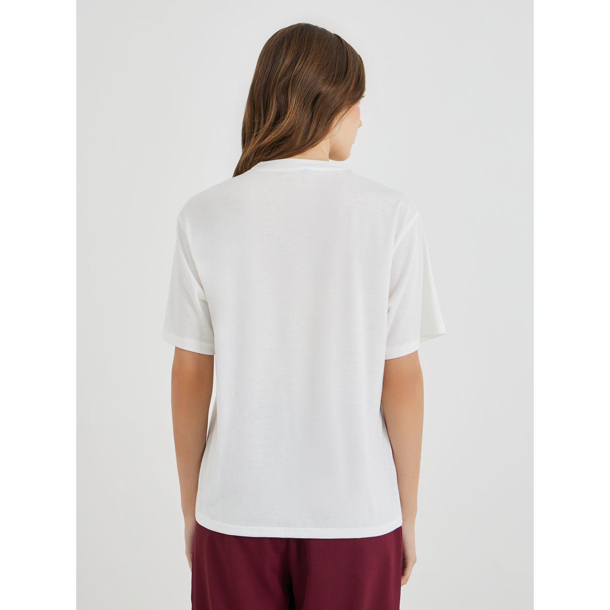 Styli Embroidered Slogan Regular Fit T-Shirt-women-clothing-tshirts-image-4