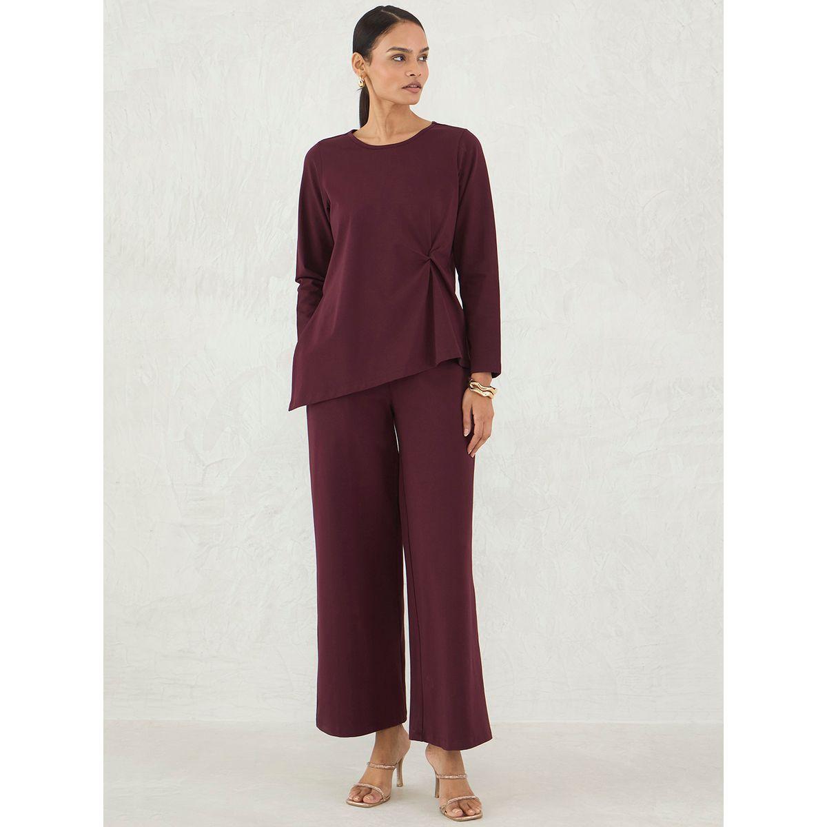 طقم منسق من بنطال وبلوزة بتفاصيل عُقدة-women-clothing-coordsets-image-1