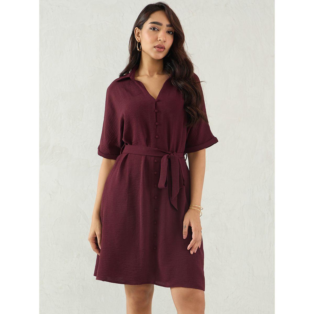 فستان بطول الركبة بنمط بلوزة مع تفاصيل أزرار-women-clothing-dresses-image-1