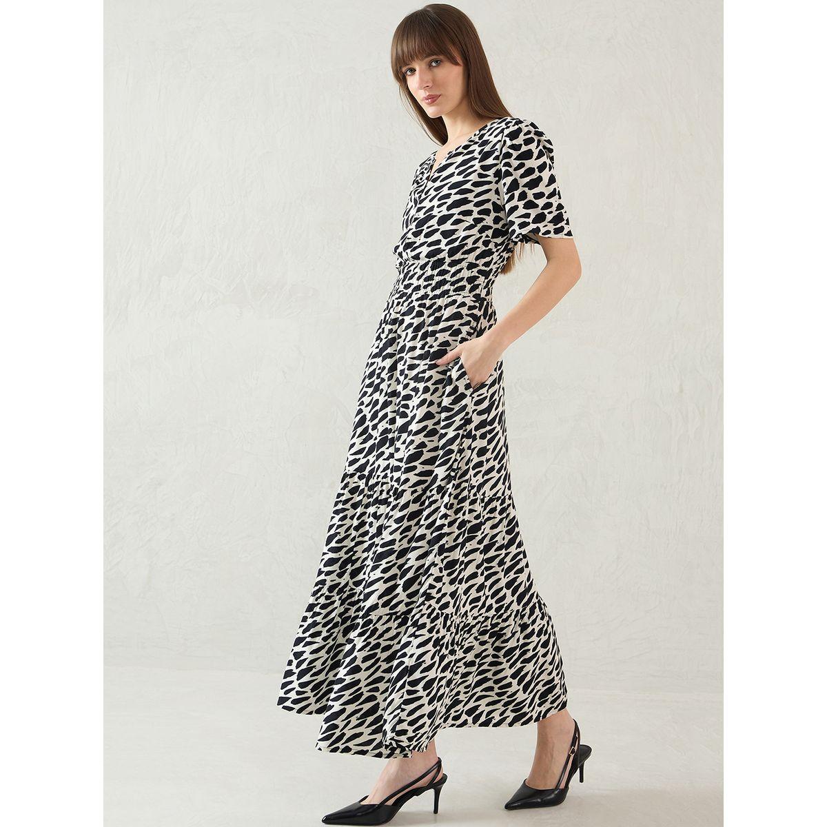 فستان طويل مُطبع بأكمام قصيرة مع تفاصيل كسرات-women-clothing-dresses-image-3