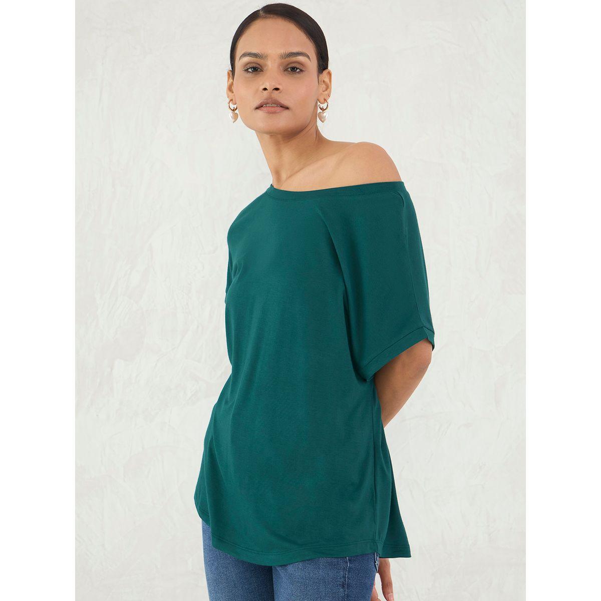 بلوزة محبوكة بقصة عادية وتفاصيل كتف مكشوف-women-clothing-tshirts-image-3