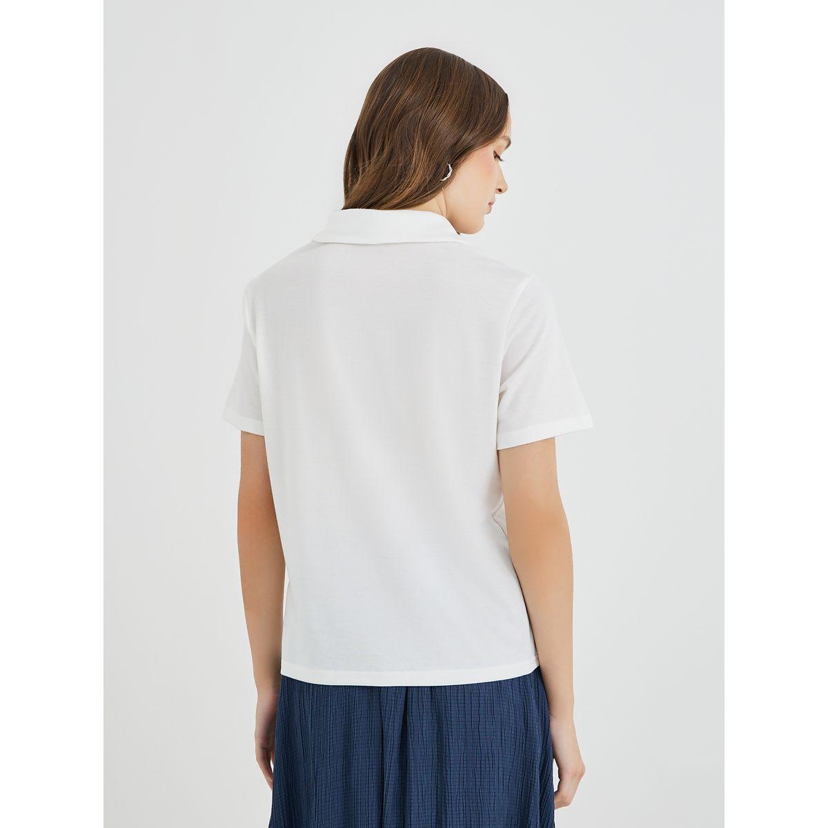 تيشيرت بولو بتفاصيل مُطرزة وأكمام قصيرة-women-clothing-tshirts-image-4