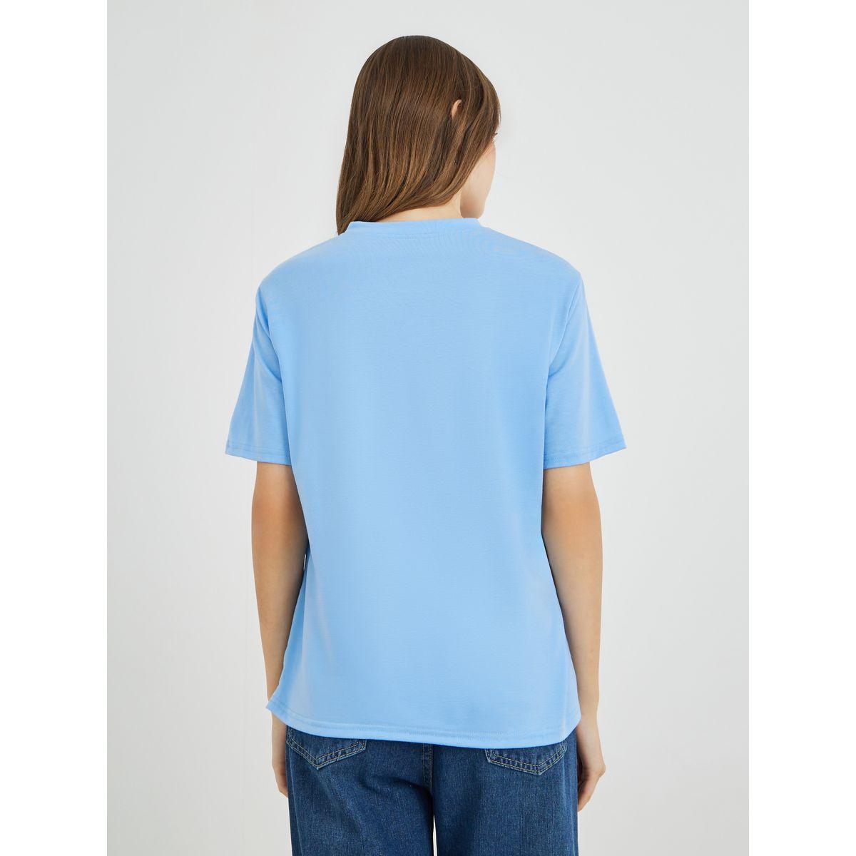 تيشيرت فضفاض بتفاصيل مُطرزة-women-clothing-tshirts-image-4