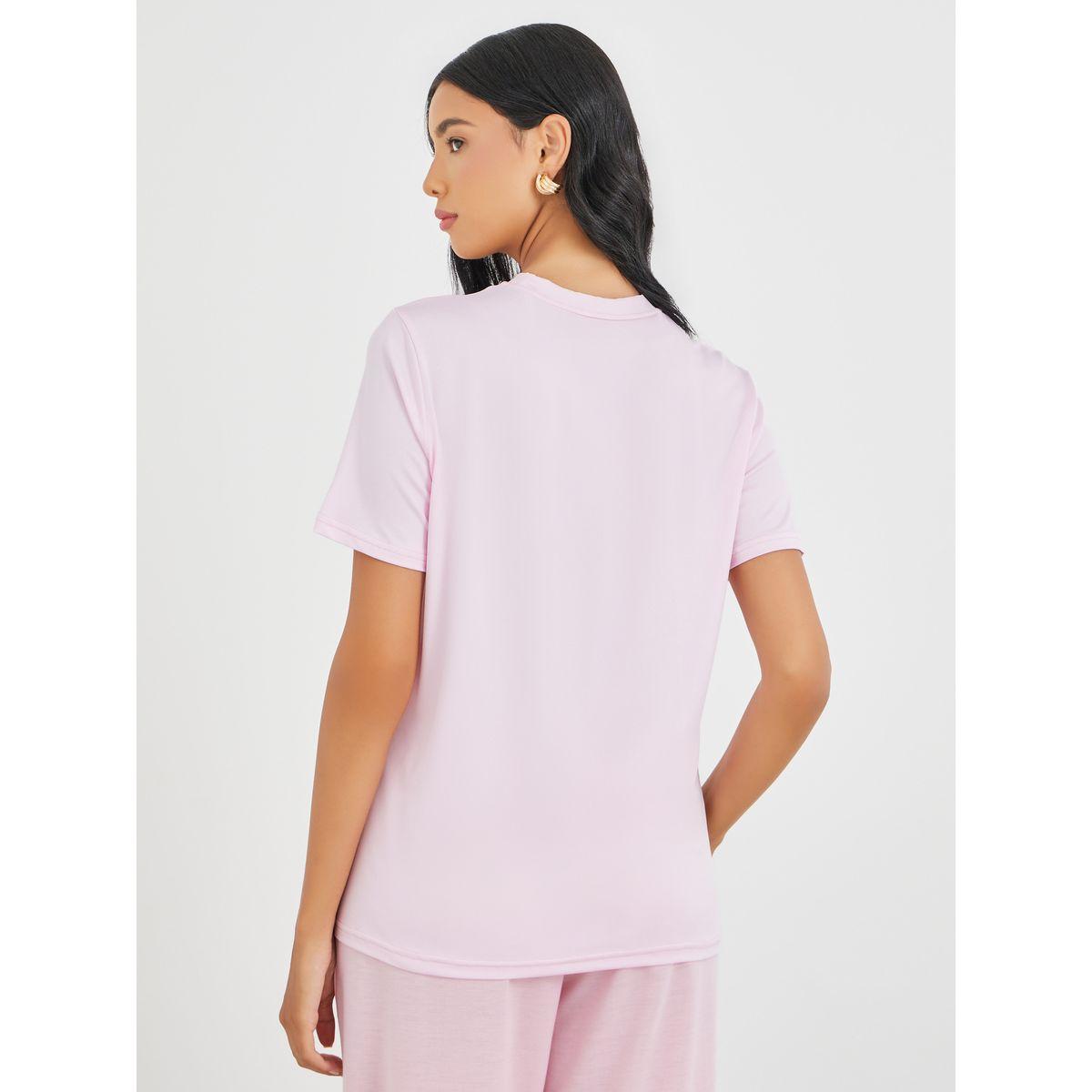 تيشيرت بطبعة كتابة وياقة دائرية-women-clothing-tshirts-image-4
