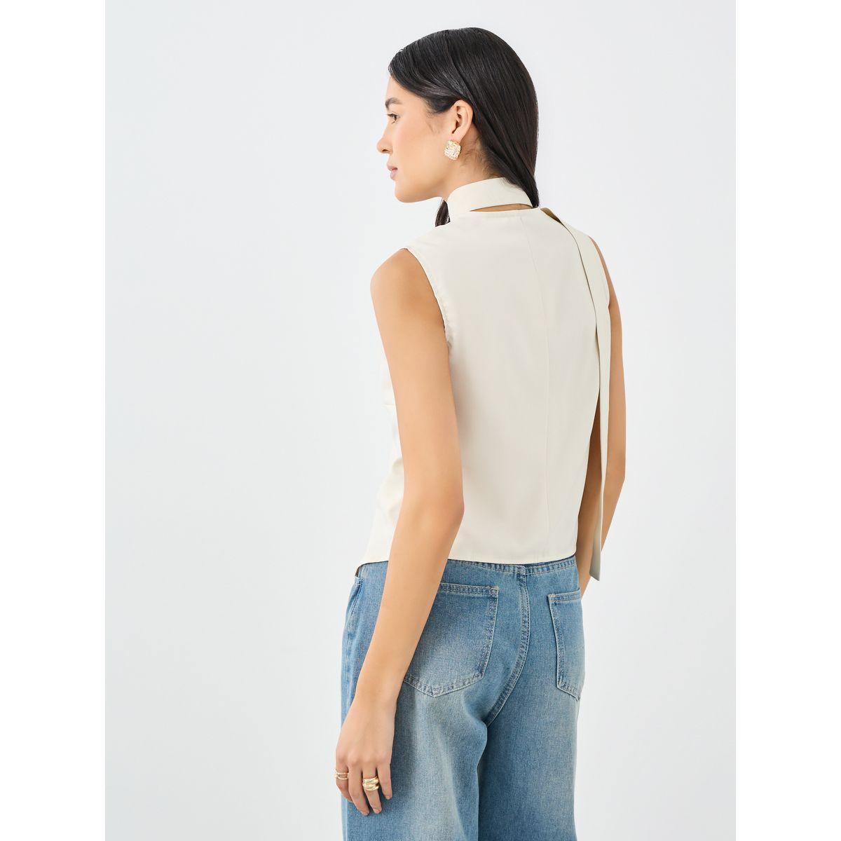 معطف بتفاصيل دانتيل بدون أكمام-women-clothing-coatsandjackets-waistcoats-image-5