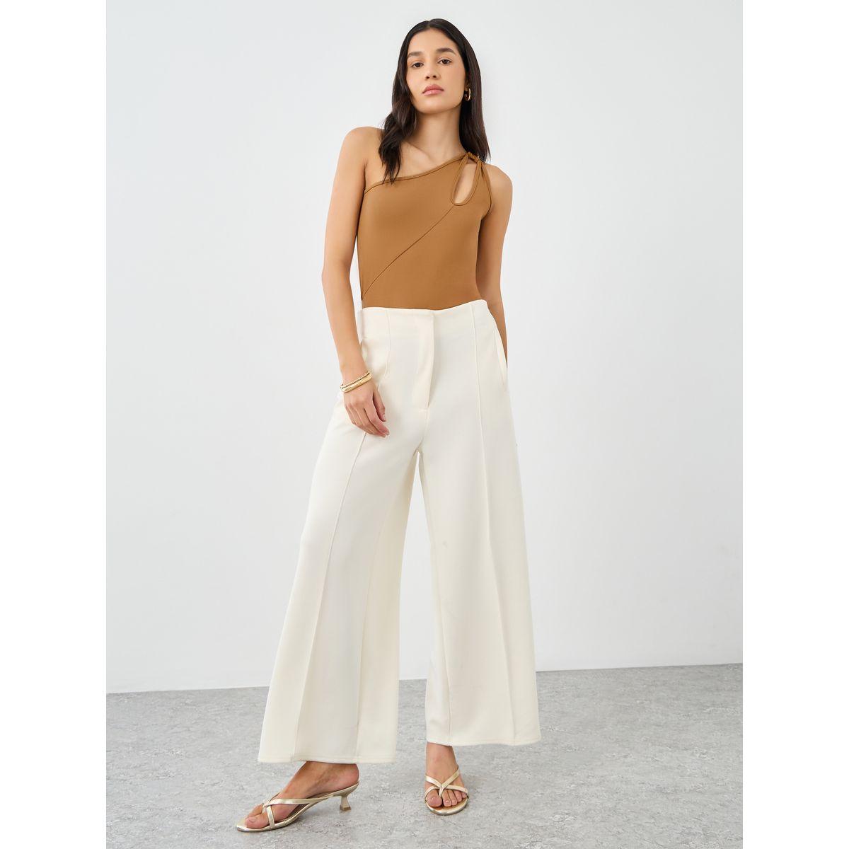 بلوزة مُجسمة بكتف واحد وتفاصيل محبوكة-women-clothing-shirtsandblouses-blouses-image-2