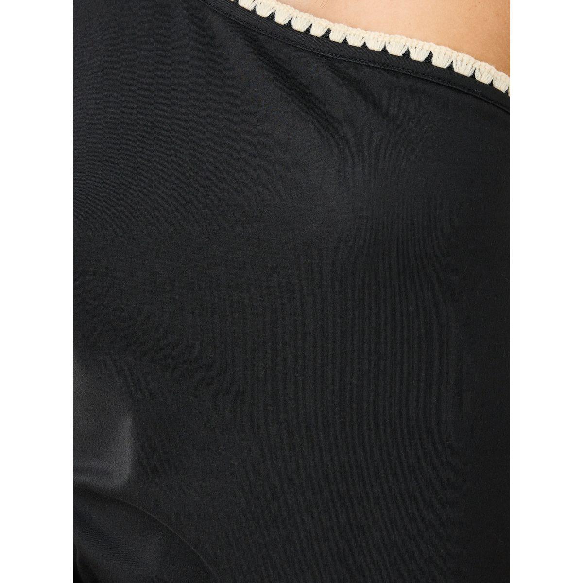 Styli Contrast Trim One Shoulder Knit Top-women-clothing-tshirts-image-4