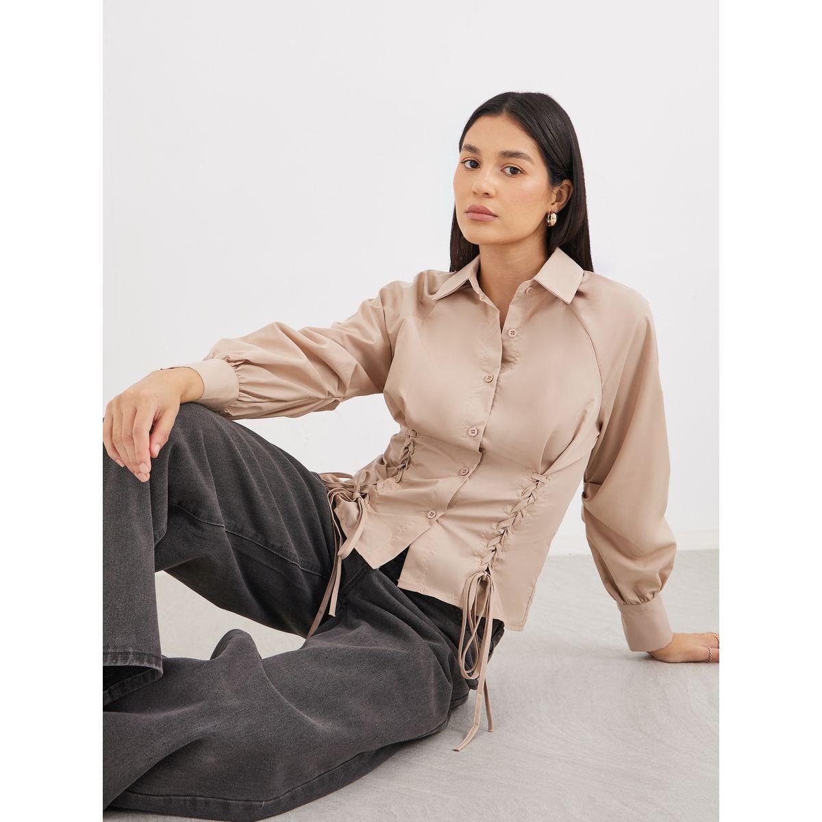بلوزة بأكمام ريجلان مع تفاصيل أربطة وأزرار-women-clothing-shirtsandblouses-shirts-image-1