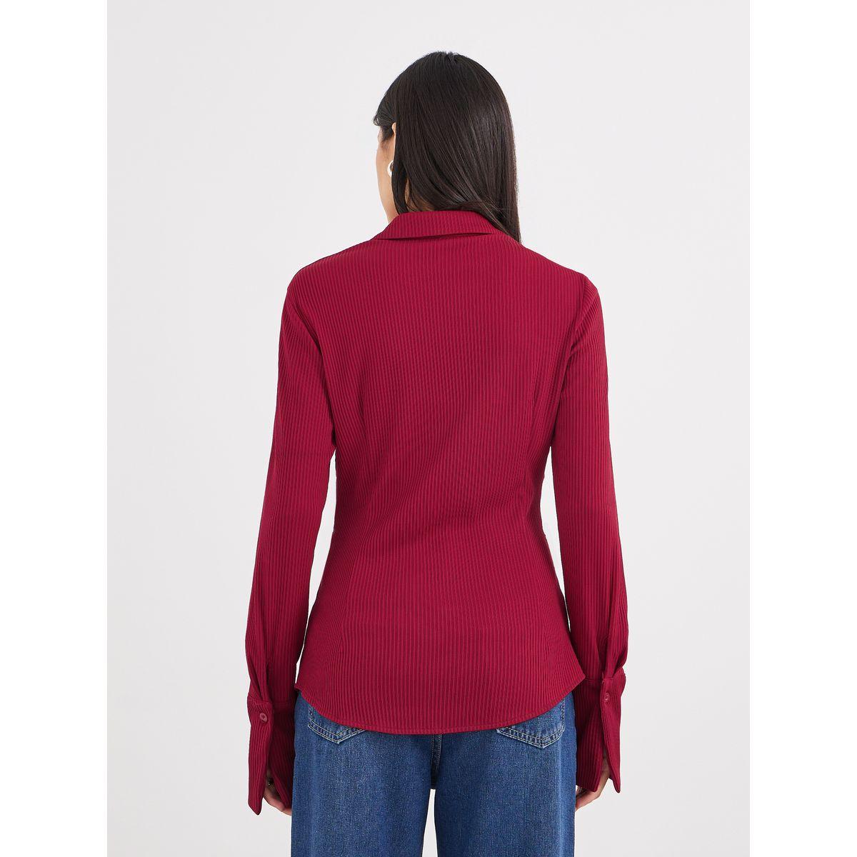 Styli Women Burgundy Ribbed Fitted Longline Shirt-women-clothing-shirtsandblouses-shirts-image-4