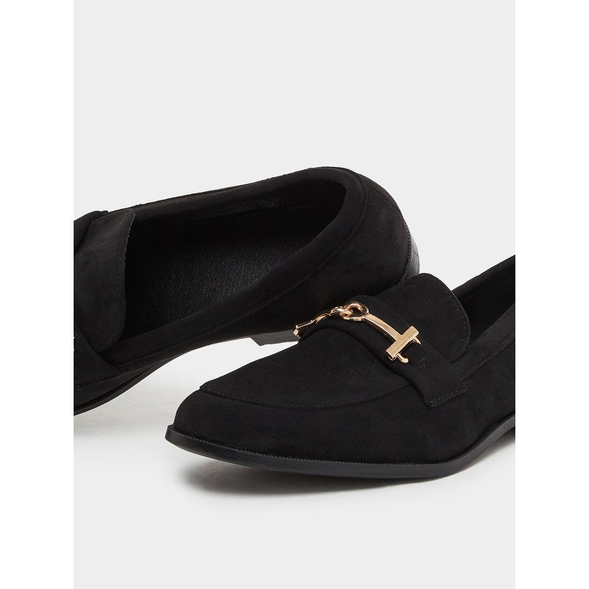 حذاء بمقدمة دائرية ومزين بحلية معدنية-women-shoes-flats-loafers-image-3