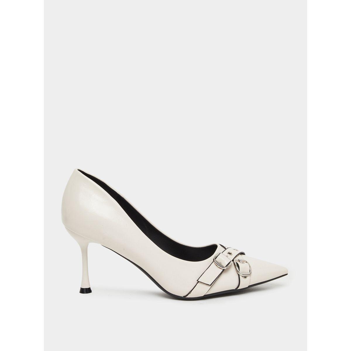 حذاء بمقدمة مُدببة مع تفاصيل إبزيم-women-shoes-heels-image-1