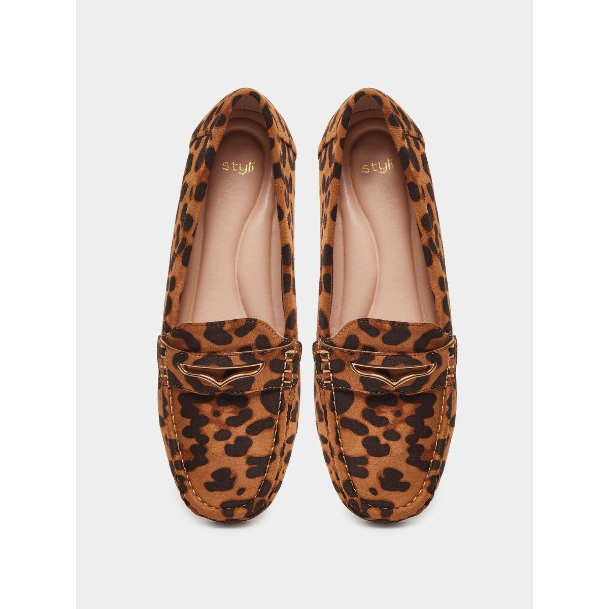 حذاء لوفر بطبعة ليوبارد-women-shoes-flats-loafers-image-5