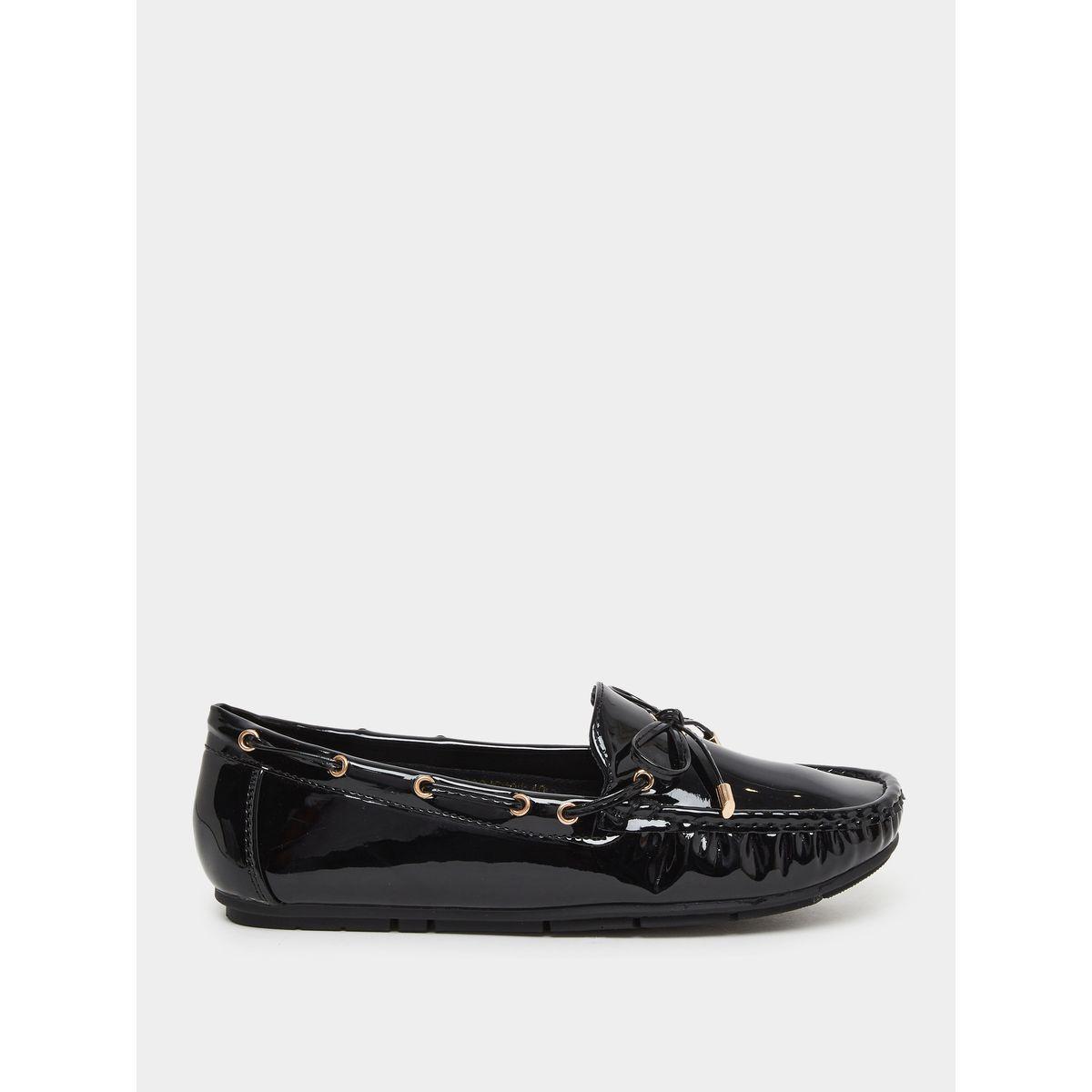 حذاء لوفرز بجلد صناعي لامع-women-shoes-flats-loafers-image-1