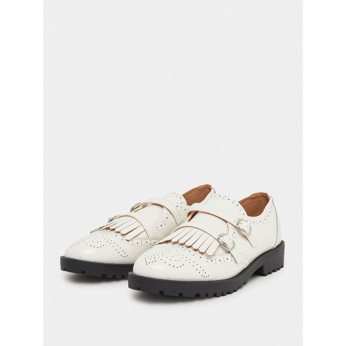 حذاء سهل الارتداء بتفاصيل إبزيم-women-shoes-flats-loafers-image-2