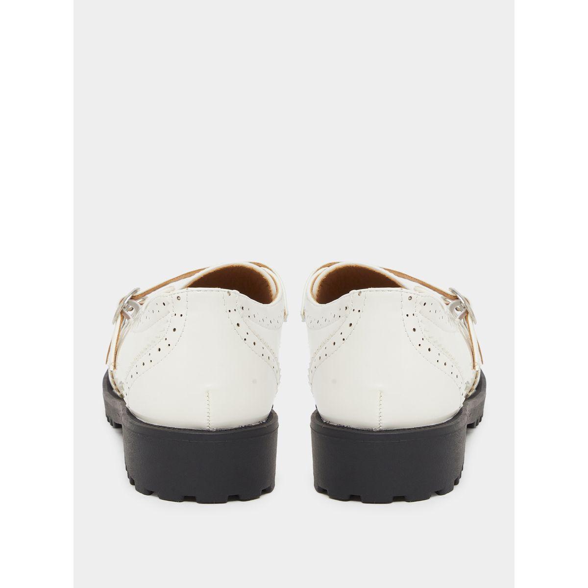حذاء سهل الارتداء بتفاصيل إبزيم-women-shoes-flats-loafers-image-4