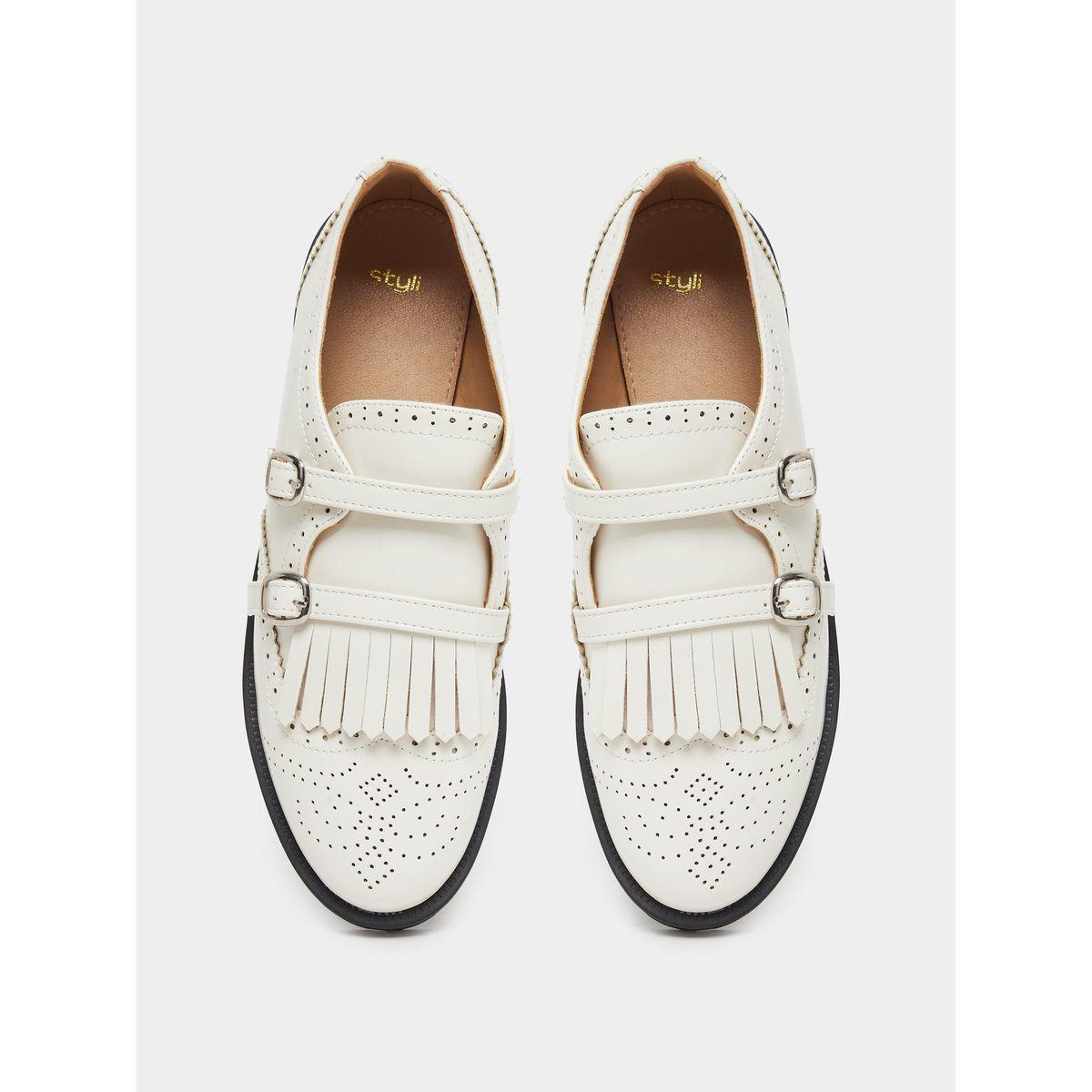 حذاء سهل الارتداء بتفاصيل إبزيم-women-shoes-flats-loafers-image-5