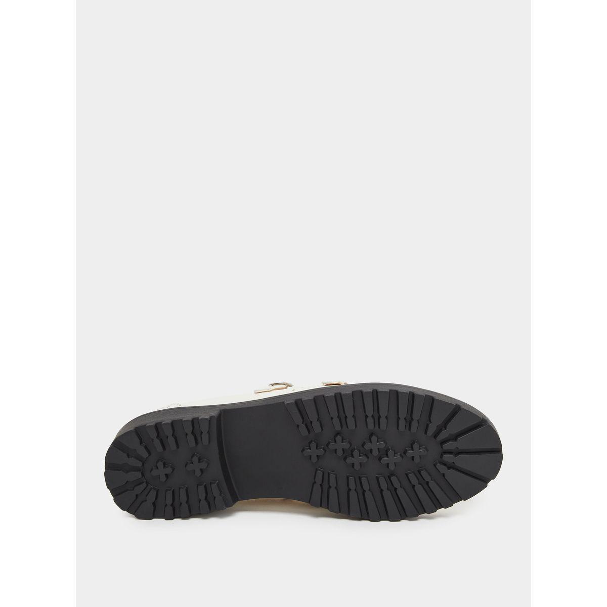 حذاء سهل الارتداء بتفاصيل إبزيم-women-shoes-flats-loafers-image-6