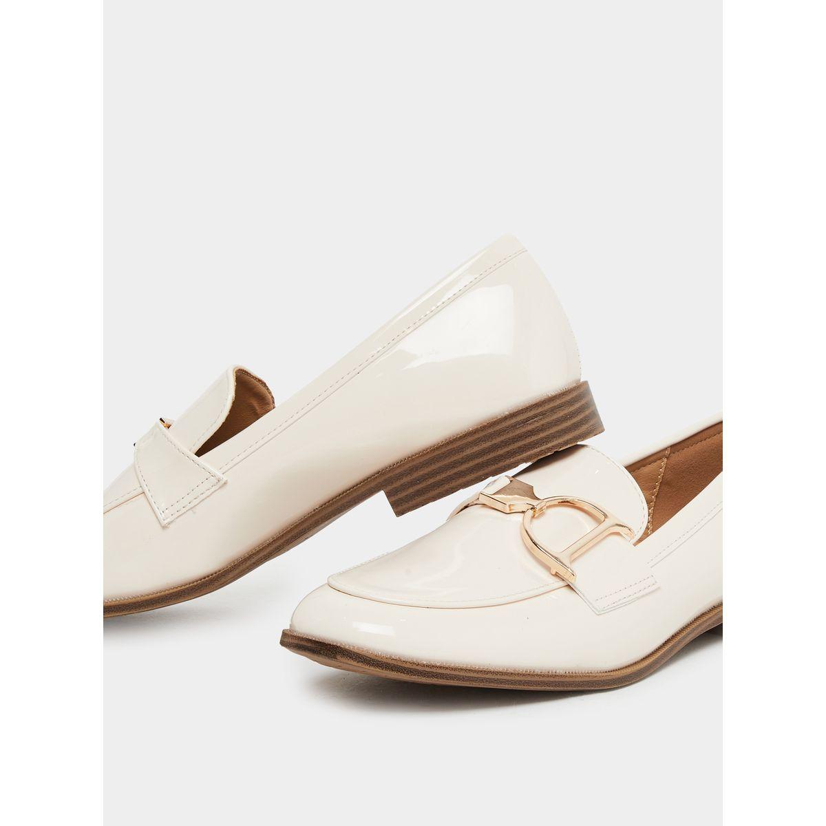 حذاء لوفر بتفاصيل إبزيم-women-shoes-loafersandmoccasins-image-3