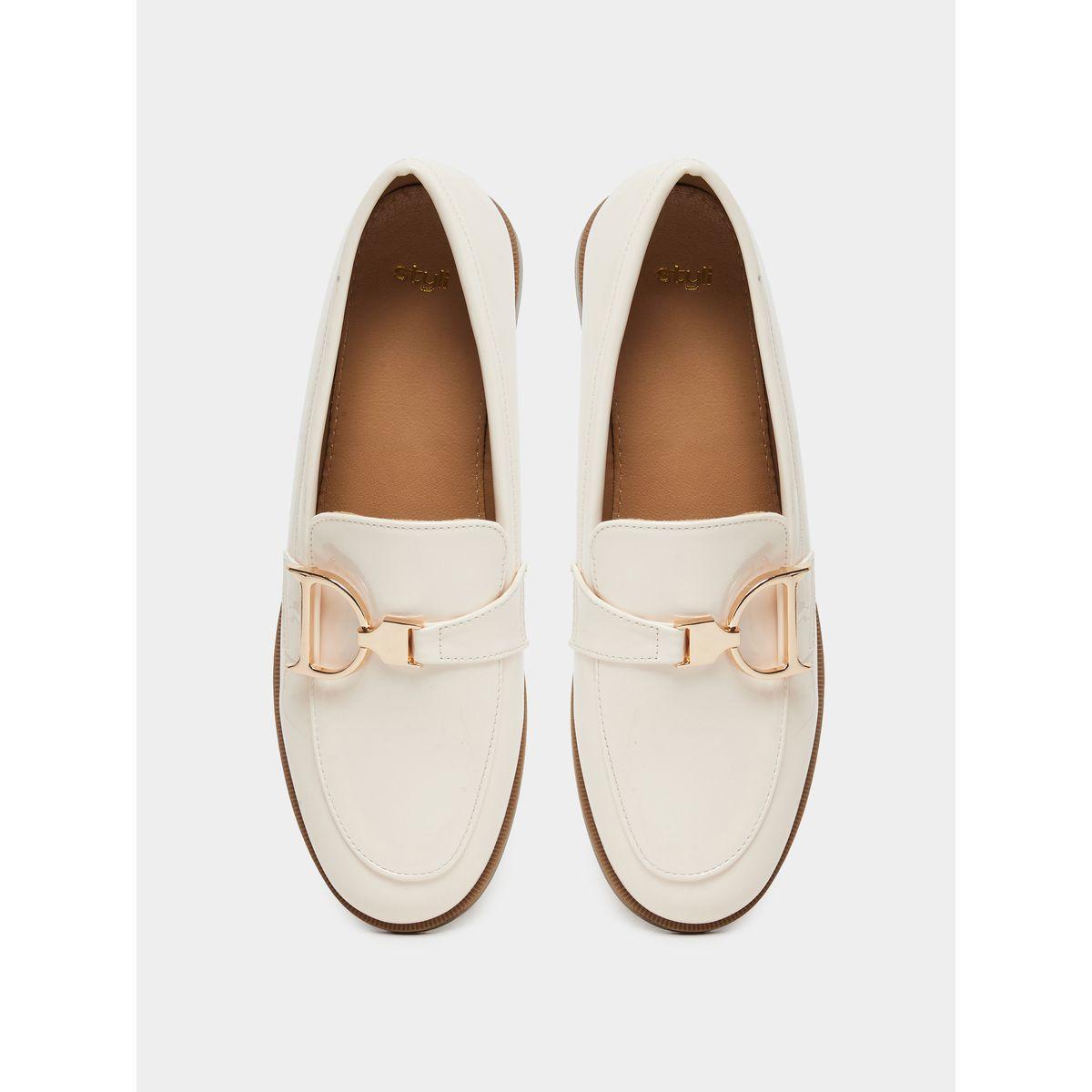 حذاء لوفر بتفاصيل إبزيم-women-shoes-loafersandmoccasins-image-5