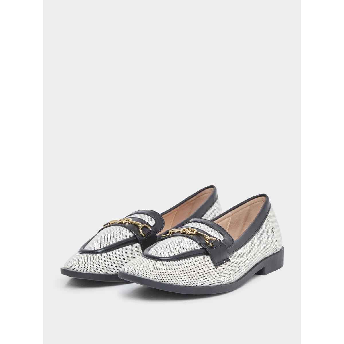 حذاء لوفرز بتفاصيل إبزيم-women-shoes-loafersandmoccasins-image-2