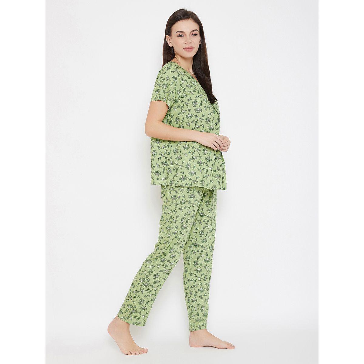 Clovia Floral Print V Neck Top and Pyjama Set-women-clothing-nightwear-pyjamas-longsets-image-3