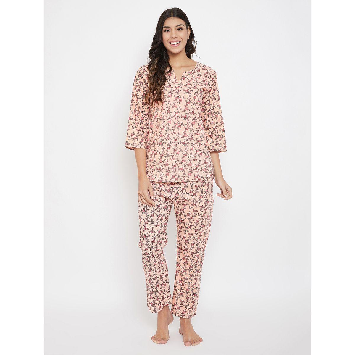 طقم بيجاما من بنطال وبلوزة بطبعة زهور-women-clothing-nightwear-pyjamas-longsets-image-1