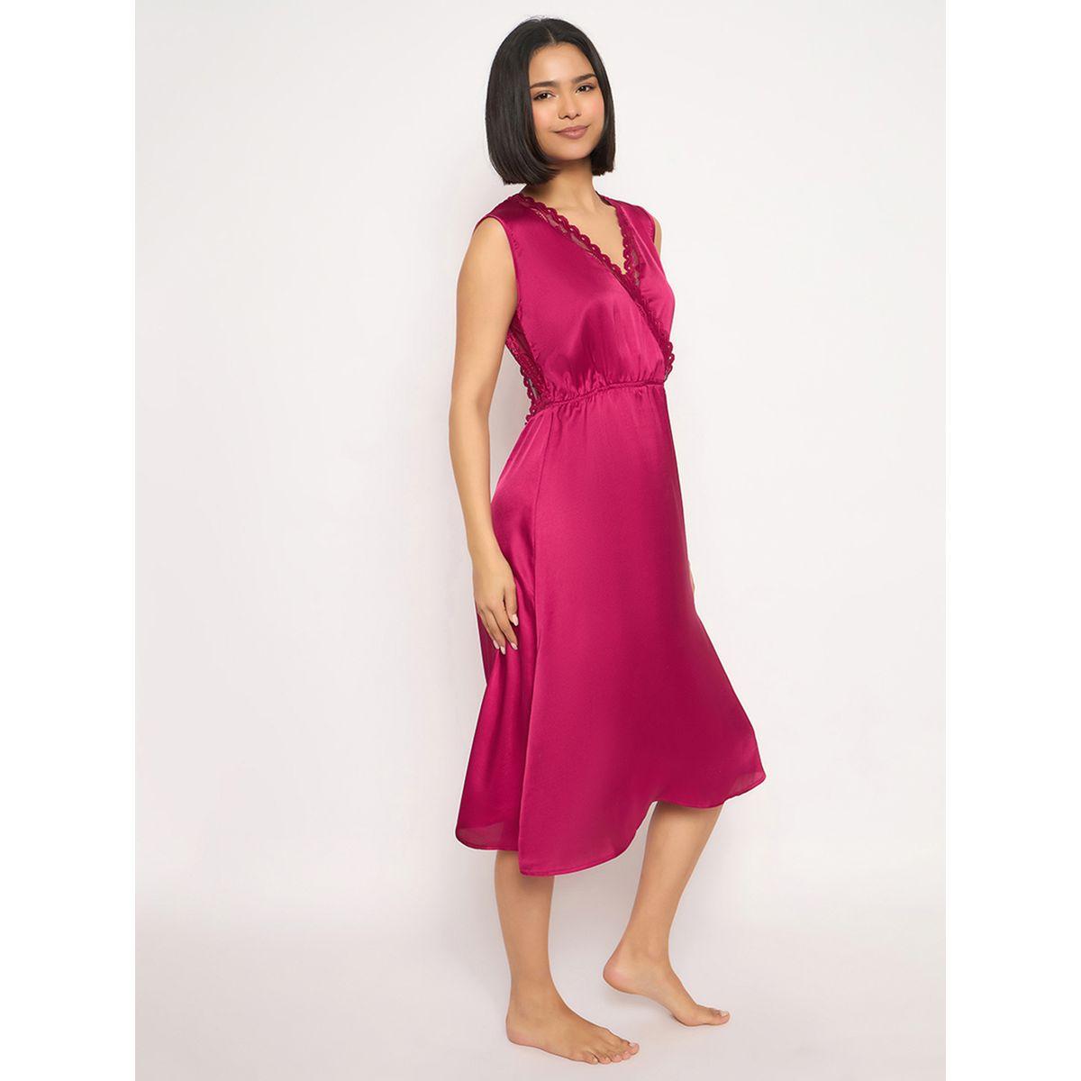 قميص نوم ساتان سادة بتفاصيل دانتيل وظهر مكشوف-women-clothing-nightwear-nighties-image-5
