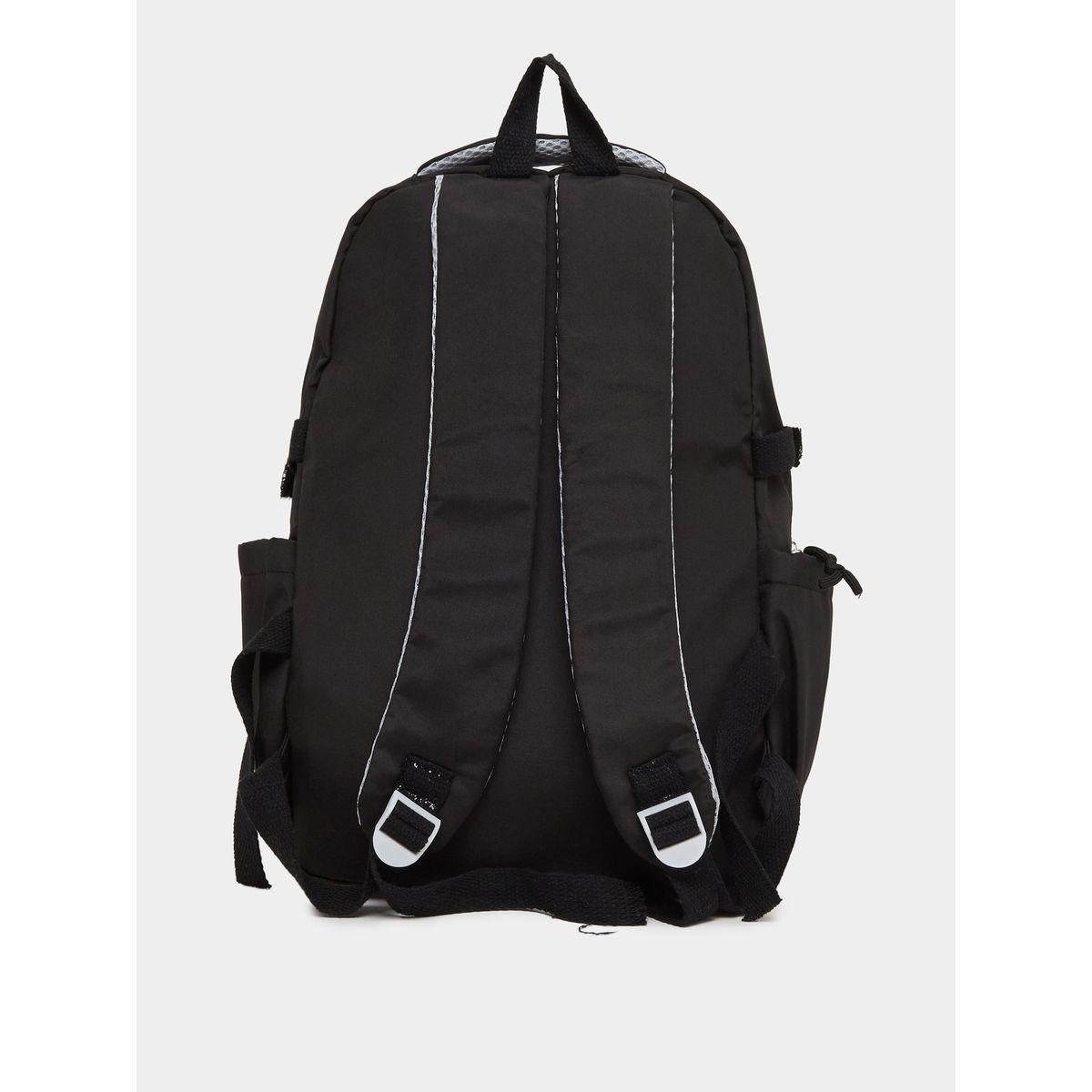 شنطة ظهر بتفاصيل سحاب مع شارة-men-bags-image-2