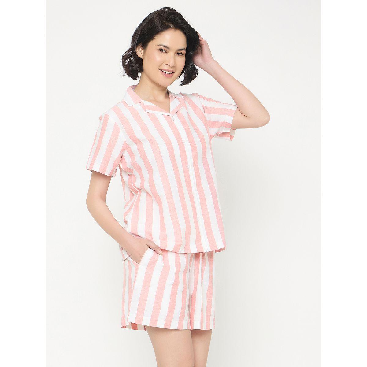 مجموعة من شورت وبلوزة مخططة بأكمام قصيرة-women-clothing-nightwear-pyjamas-shortsets-image-4