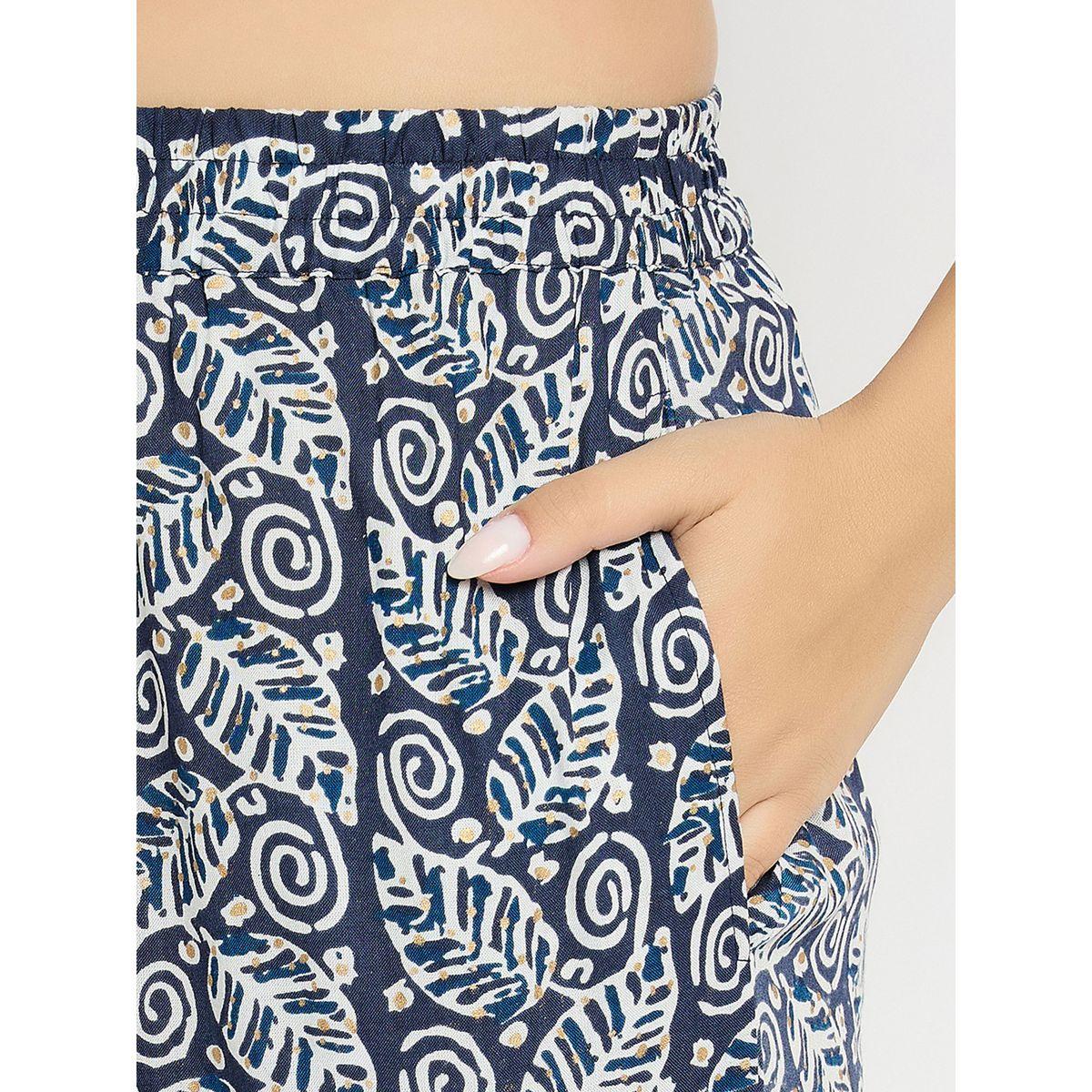 Clovia Leaf Print V-Neck Top and Pyjama Set-women-clothing-nightwear-pyjamas-longsets-image-8