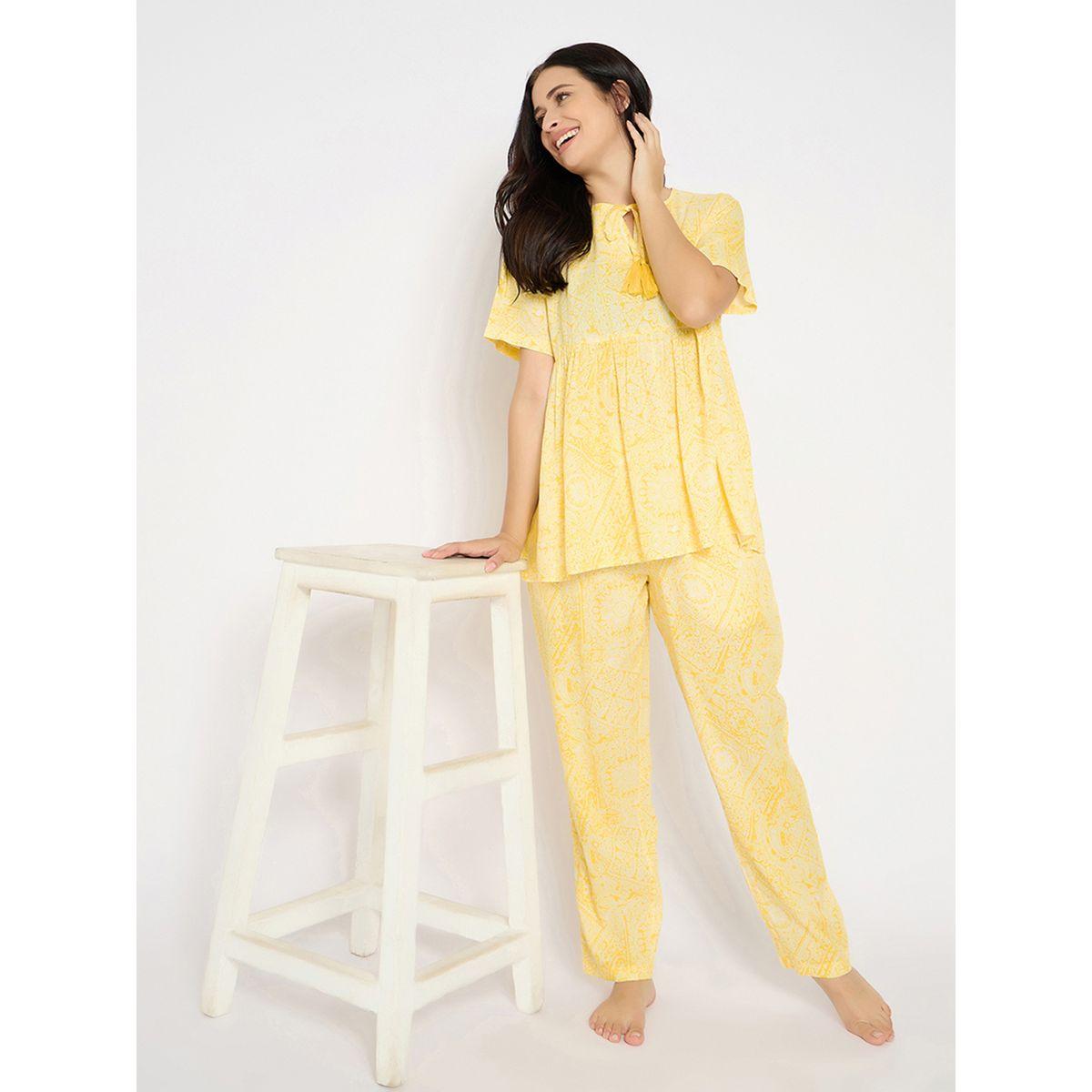 Clovia Printed Short Sleeve Peplum Top and Pyjama Set-women-clothing-nightwear-pyjamas-longsets-image-1