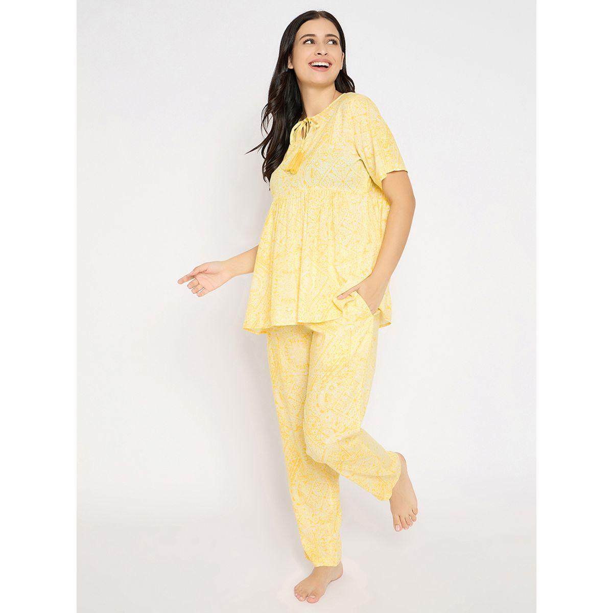 Clovia Printed Short Sleeve Peplum Top and Pyjama Set-women-clothing-nightwear-pyjamas-longsets-image-3