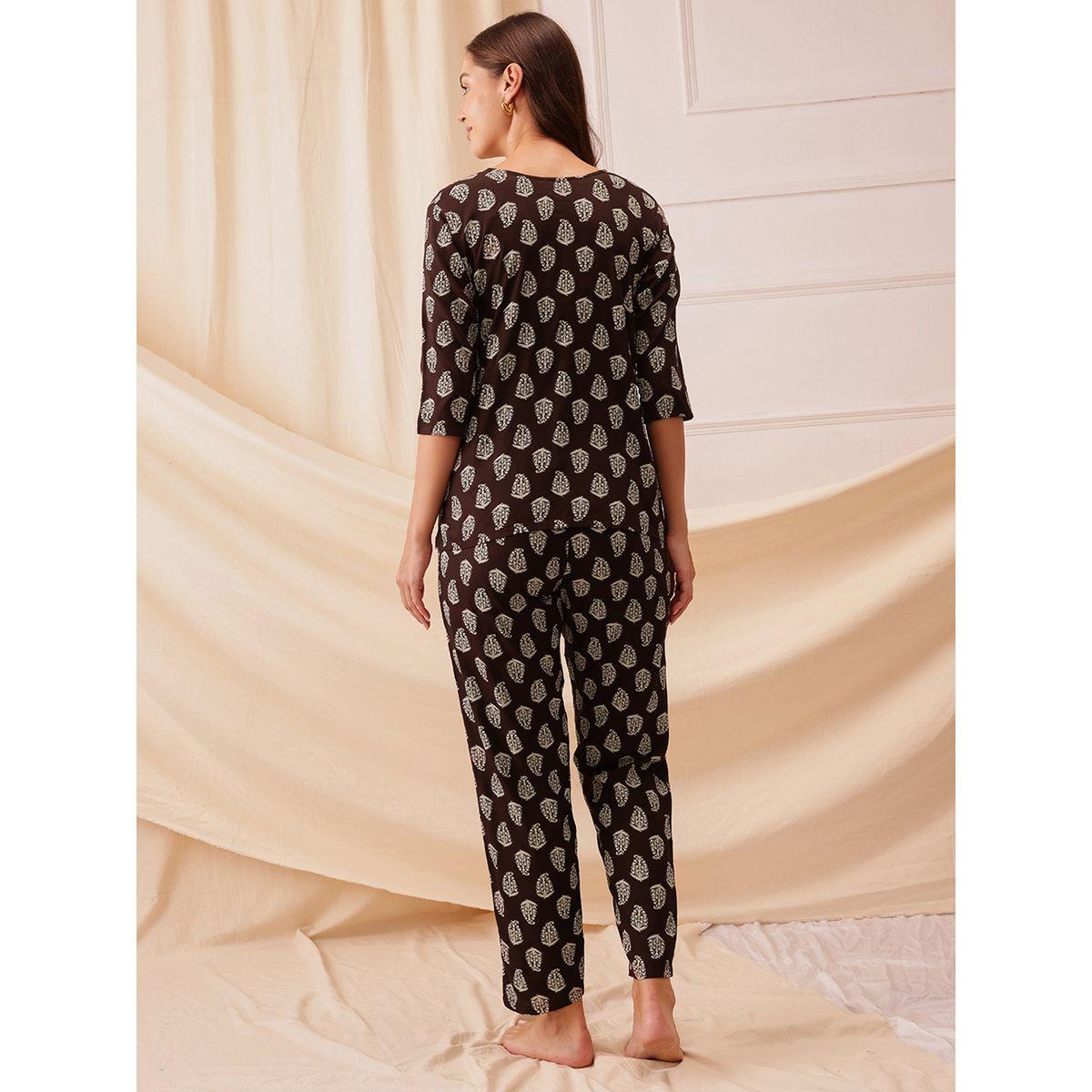 طقم من بنطال بيجاما مع بلوزة بطبعة مع ياقة بشق-women-clothing-nightwear-pyjamas-longsets-image-2