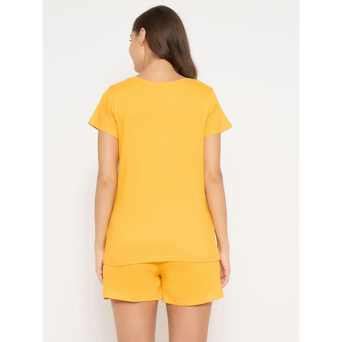 مجموعة من شورت وبلوزة بطبعة جرافيك-women-clothing-nightwear-pyjamas-shortsets-image-5