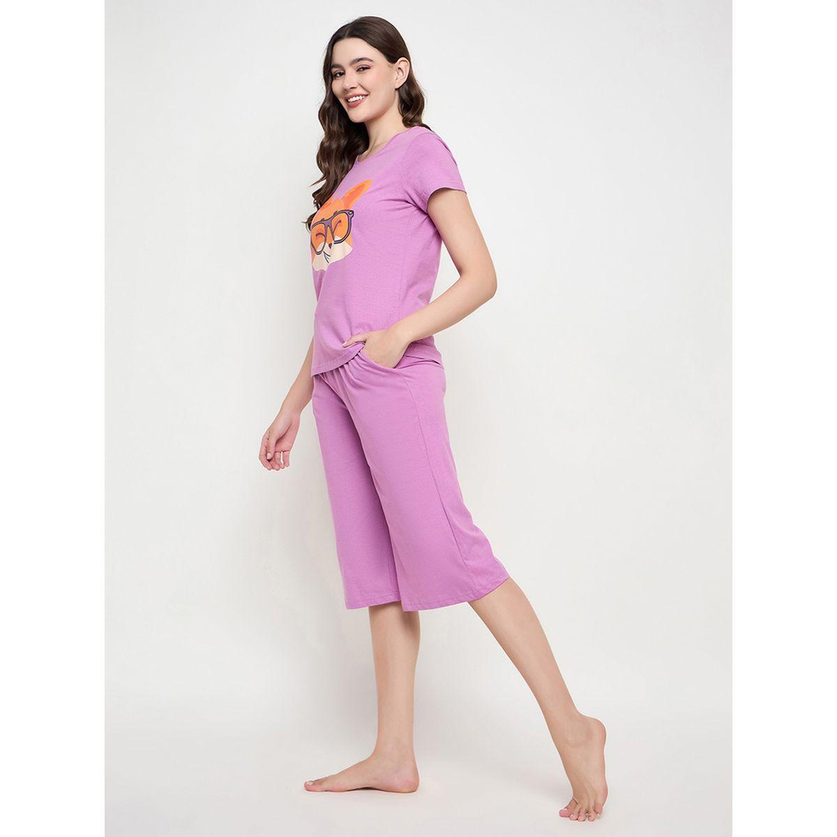 مجموعة من بنطال كابري وبلوزة بطبعة جرافيك-women-clothing-nightwear-pyjamas-longsets-image-4