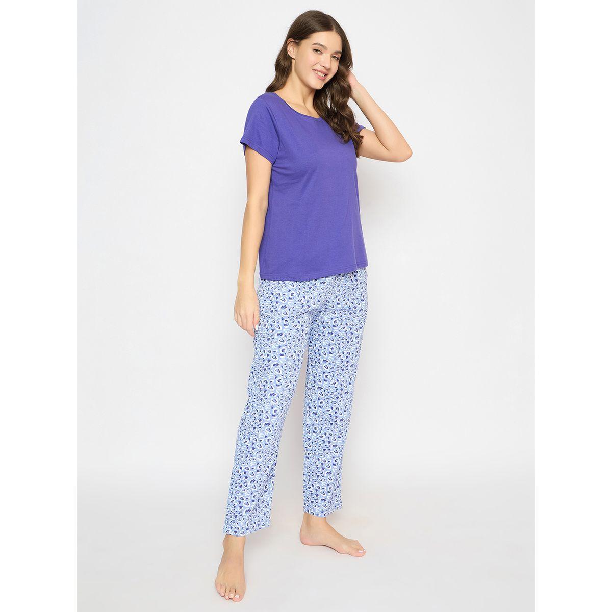Clovia Solid Round Neck T-Shirt and Printed Pyjama Set-women-clothing-nightwear-pyjamas-longsets-image-5