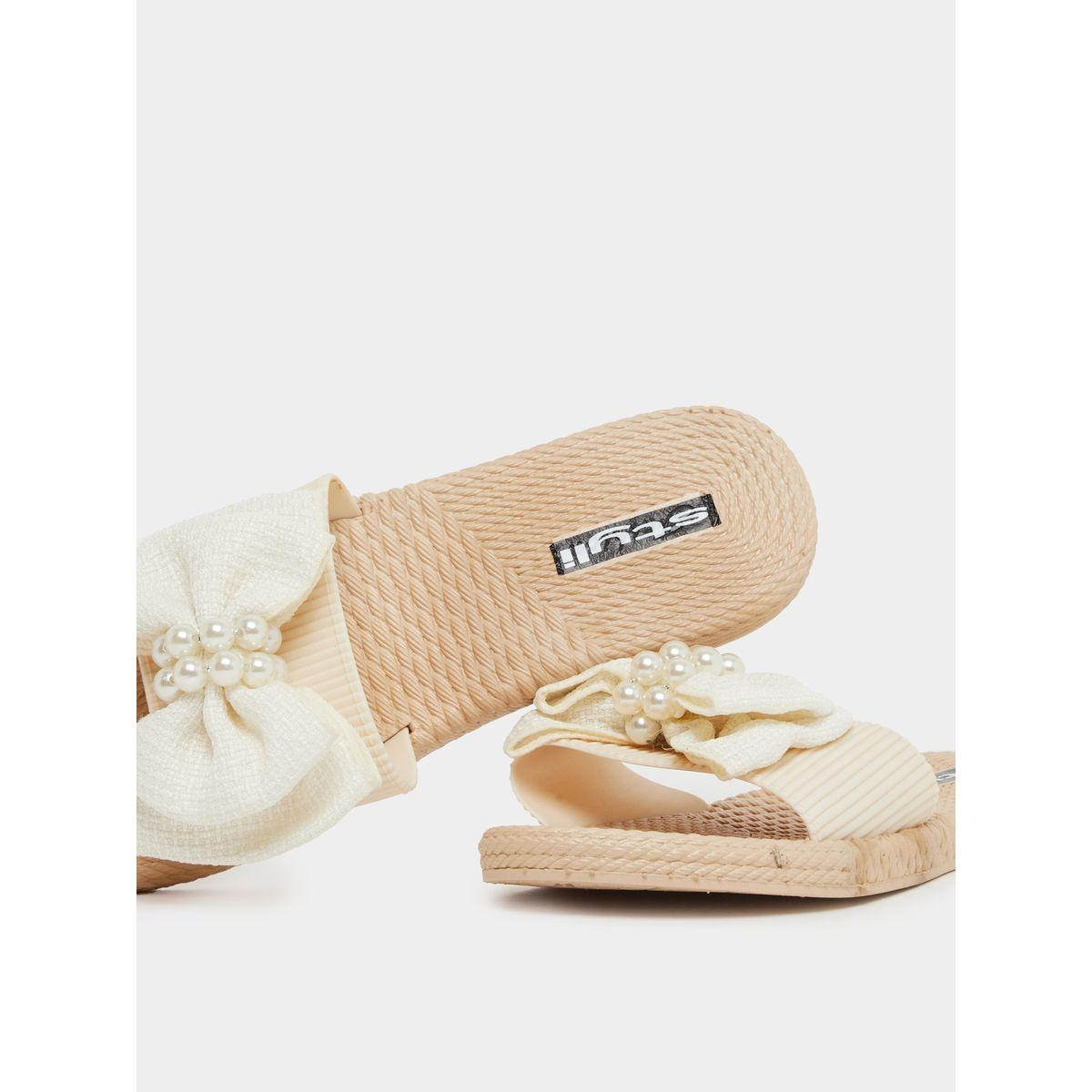 شبشب بتفاصيل مُضفرة وسير بربطة فيونكة-women-shoes-flipflopsandslides-image-3