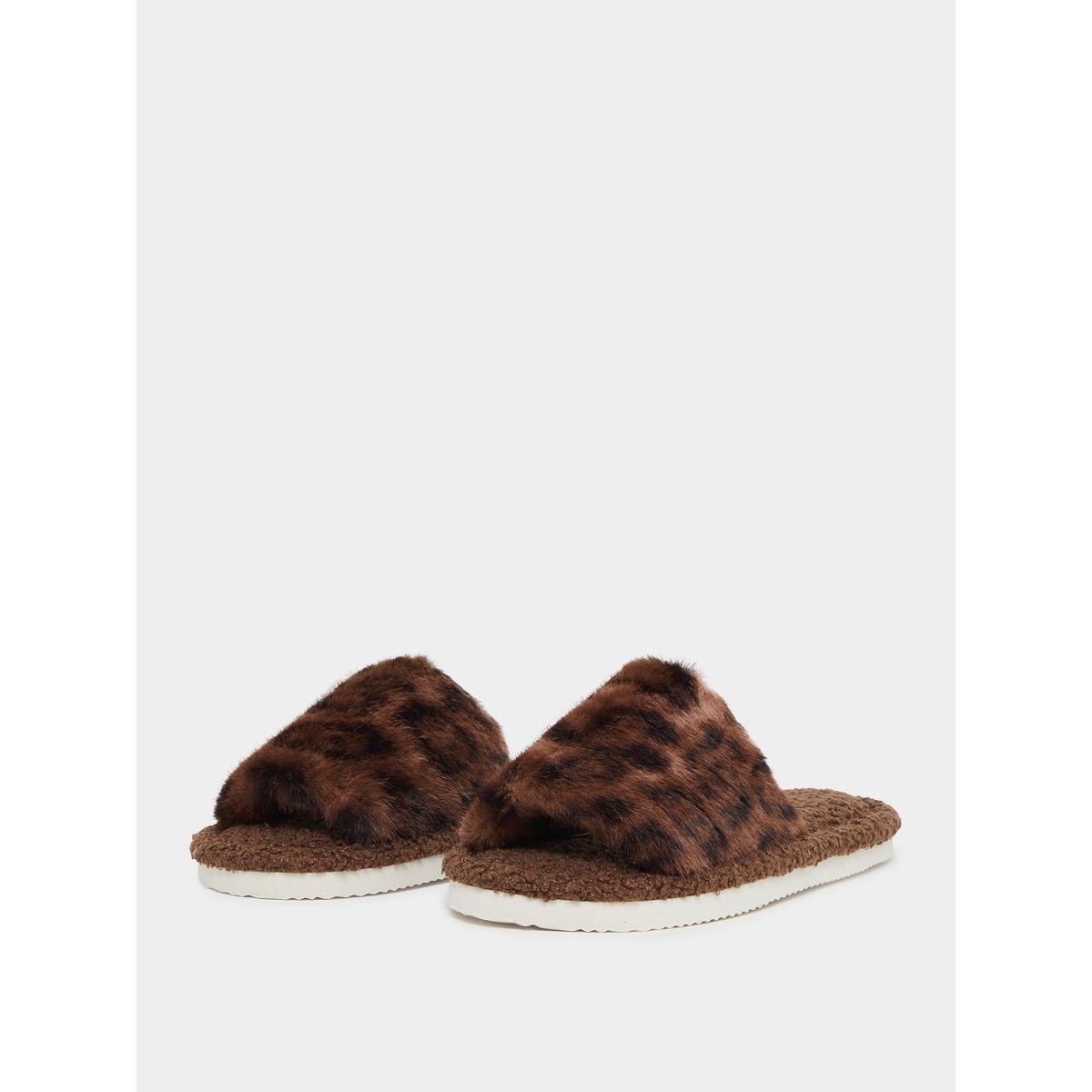 Styli Animal Print Faux Fur Bedroom Slippers-women-shoes-flipflopsandslides-image-2