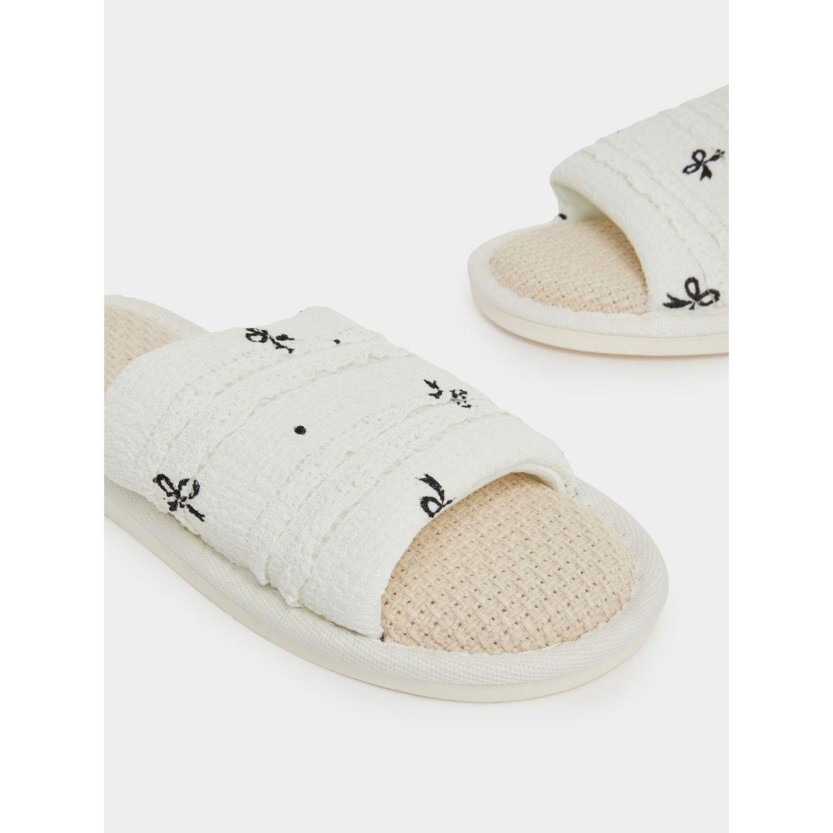 Styli Bow Print Bedroom Slippers-women-shoes-bedroomslippers-image-3