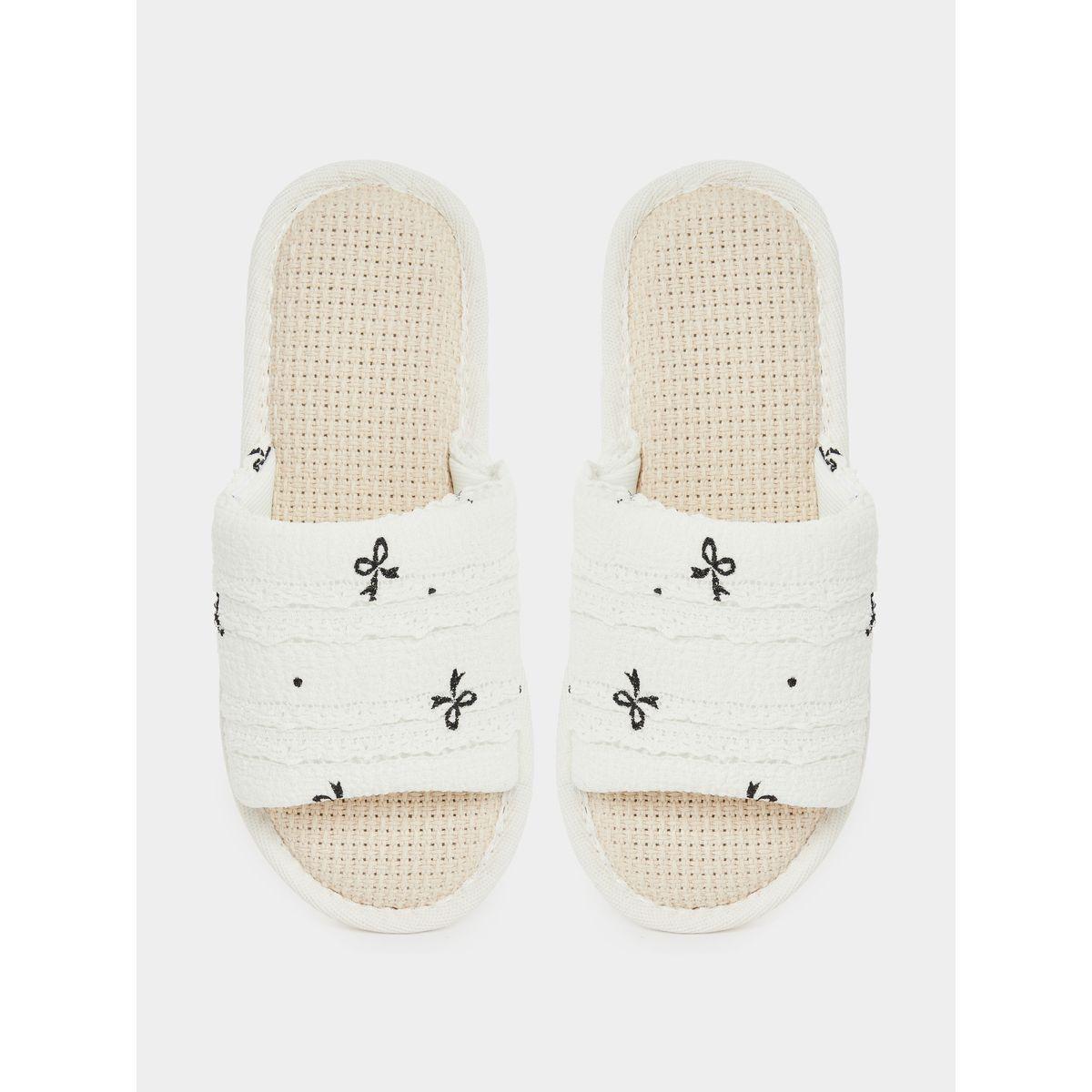 Styli Bow Print Bedroom Slippers-women-shoes-bedroomslippers-image-5