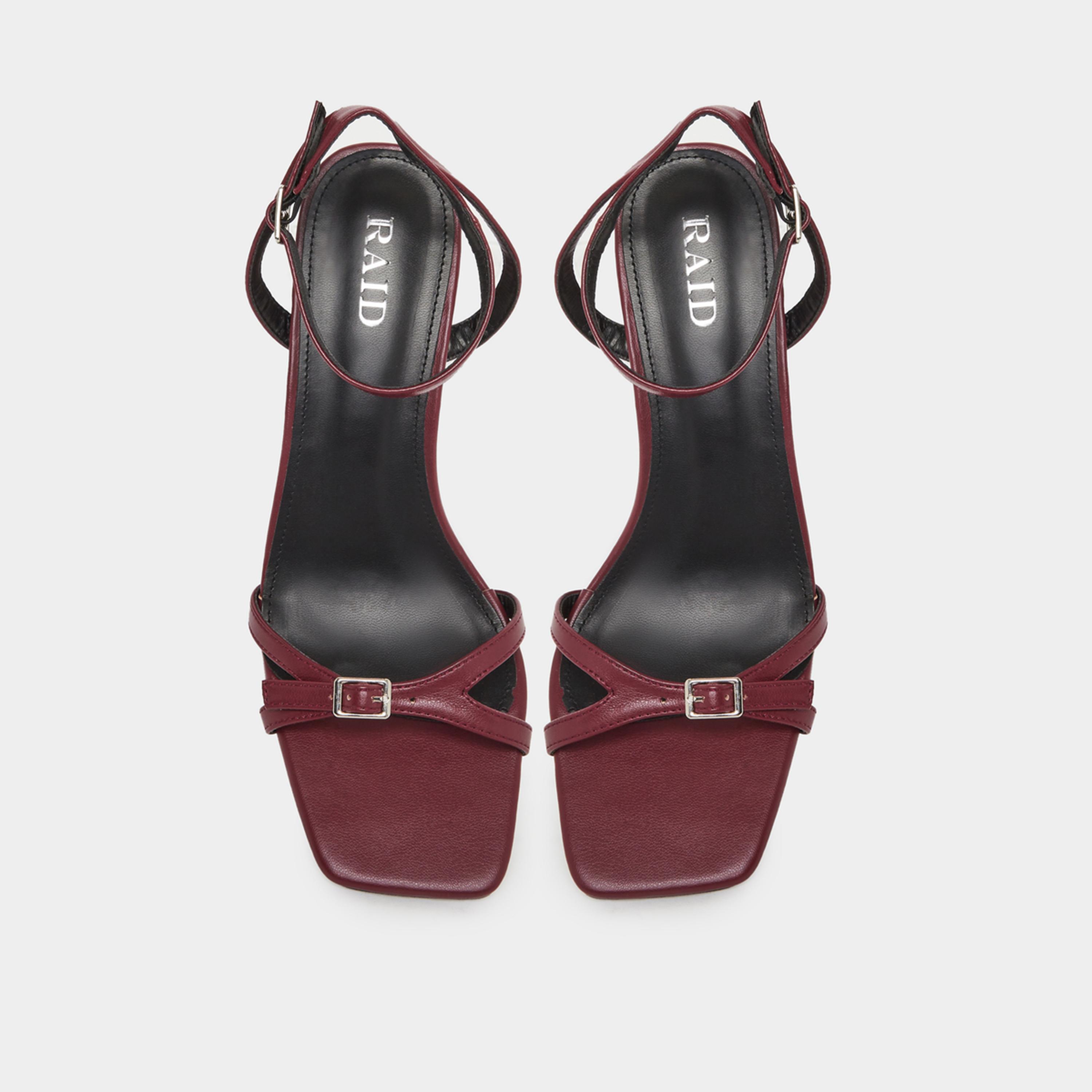 رايد - صندل إيلا بكعب عريض مع إبزيم-women-shoes-sandals-heeled-image-3