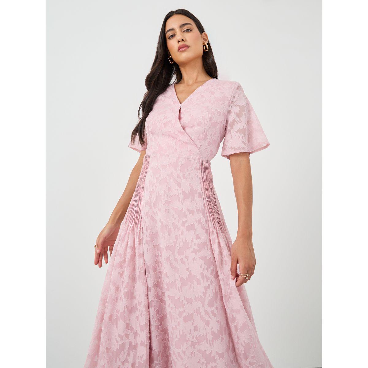 Styli Texture Pleated V-Neck Short Sleeve Midi Dress-women-clothing-dresses-image-3