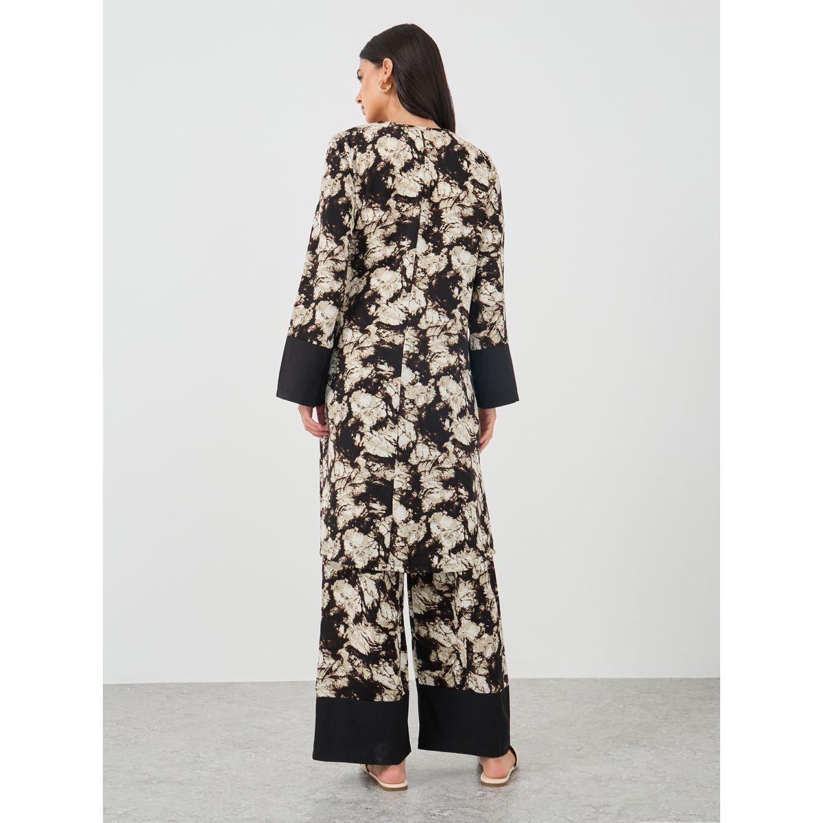 مجموعة من بنطال بأرجل واسعة وكيمونو بطبعة زهور-women-clothing-coordsets-image-5
