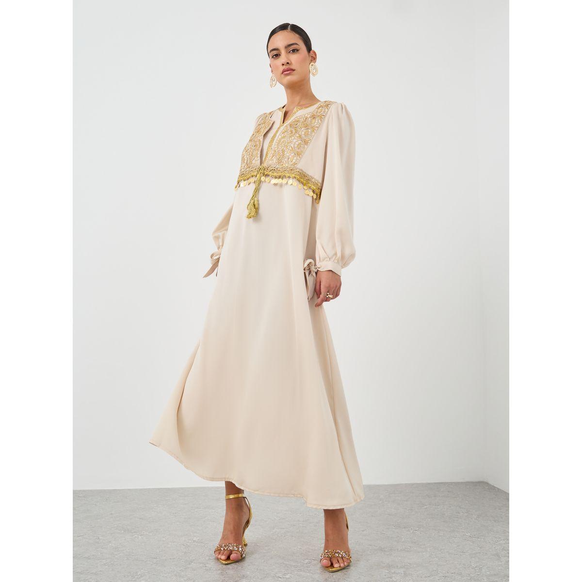 فستان طويل بتفاصيل مُطرزة مع شراشيب-women-clothing-dresses-image-2