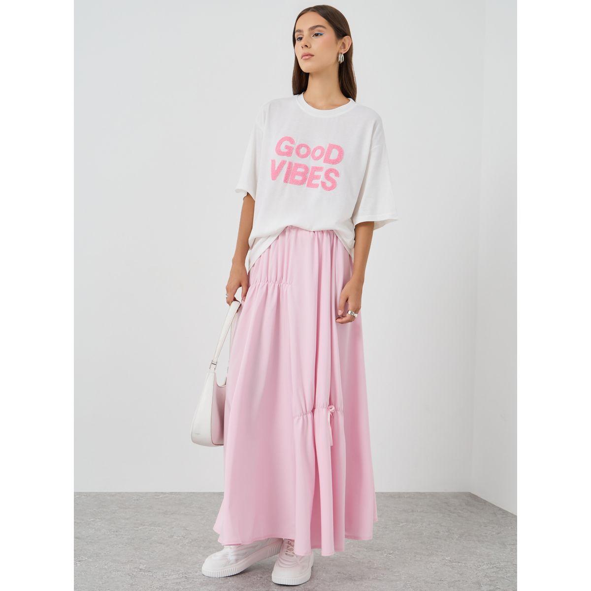 تيشيرت فضفاض بتفاصيل مُطرّزة-women-clothing-tshirts-image-2