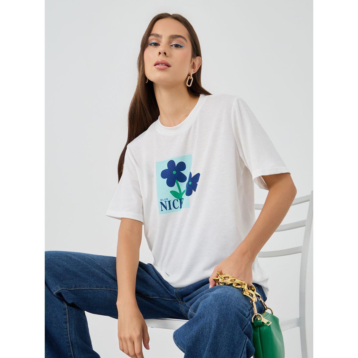 Styli Graphic Printed Regular Fit T-Shirt-women-clothing-tshirts-image-1