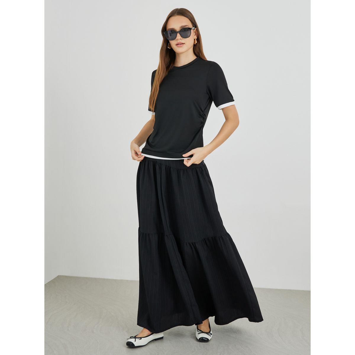 تيشيرت بتفاصيل مُتباينة ومزمومة-women-clothing-tshirts-image-2