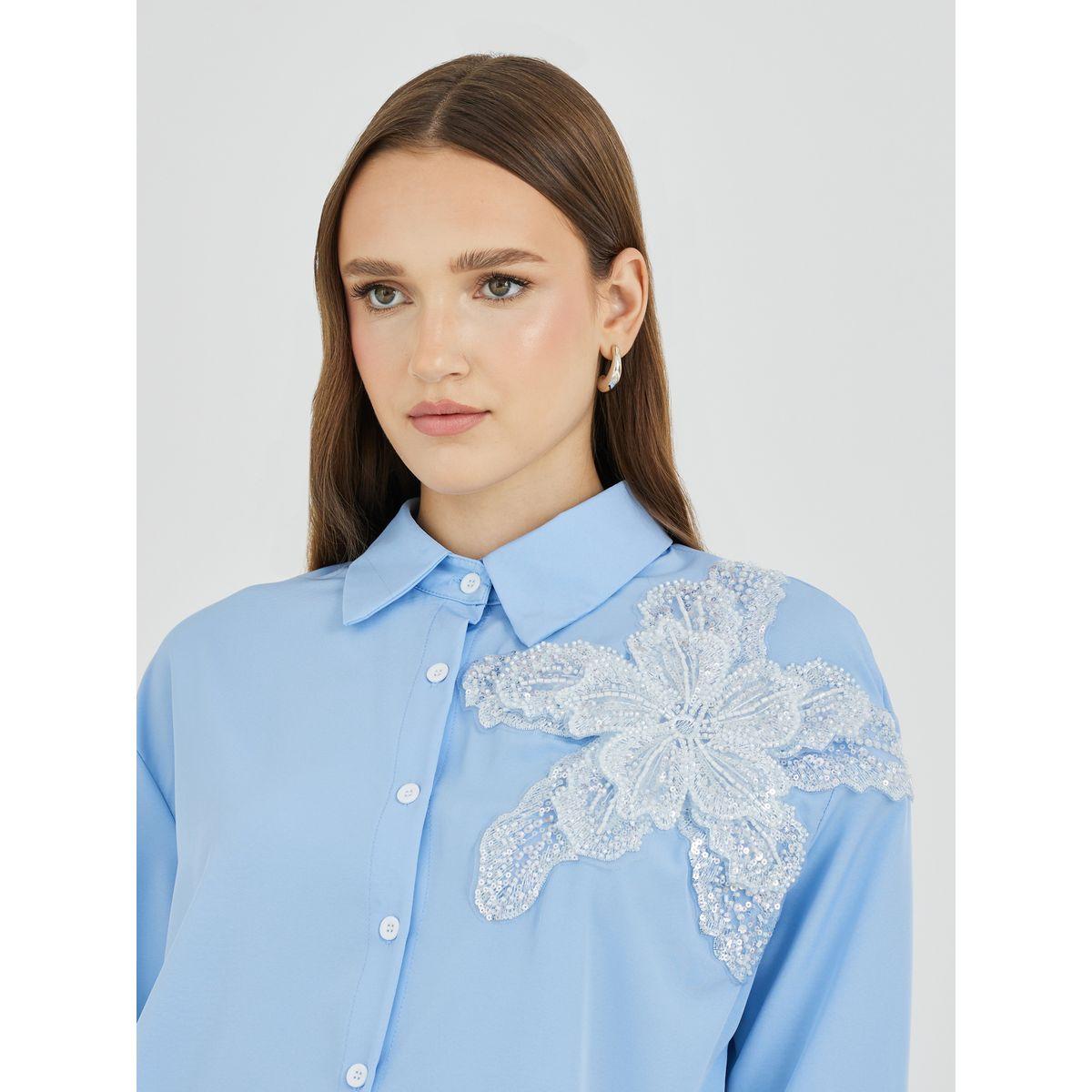 بلوزة منمقة بياقة سبريد وأكمام طويلة-women-clothing-shirtsandblouses-shirts-image-3