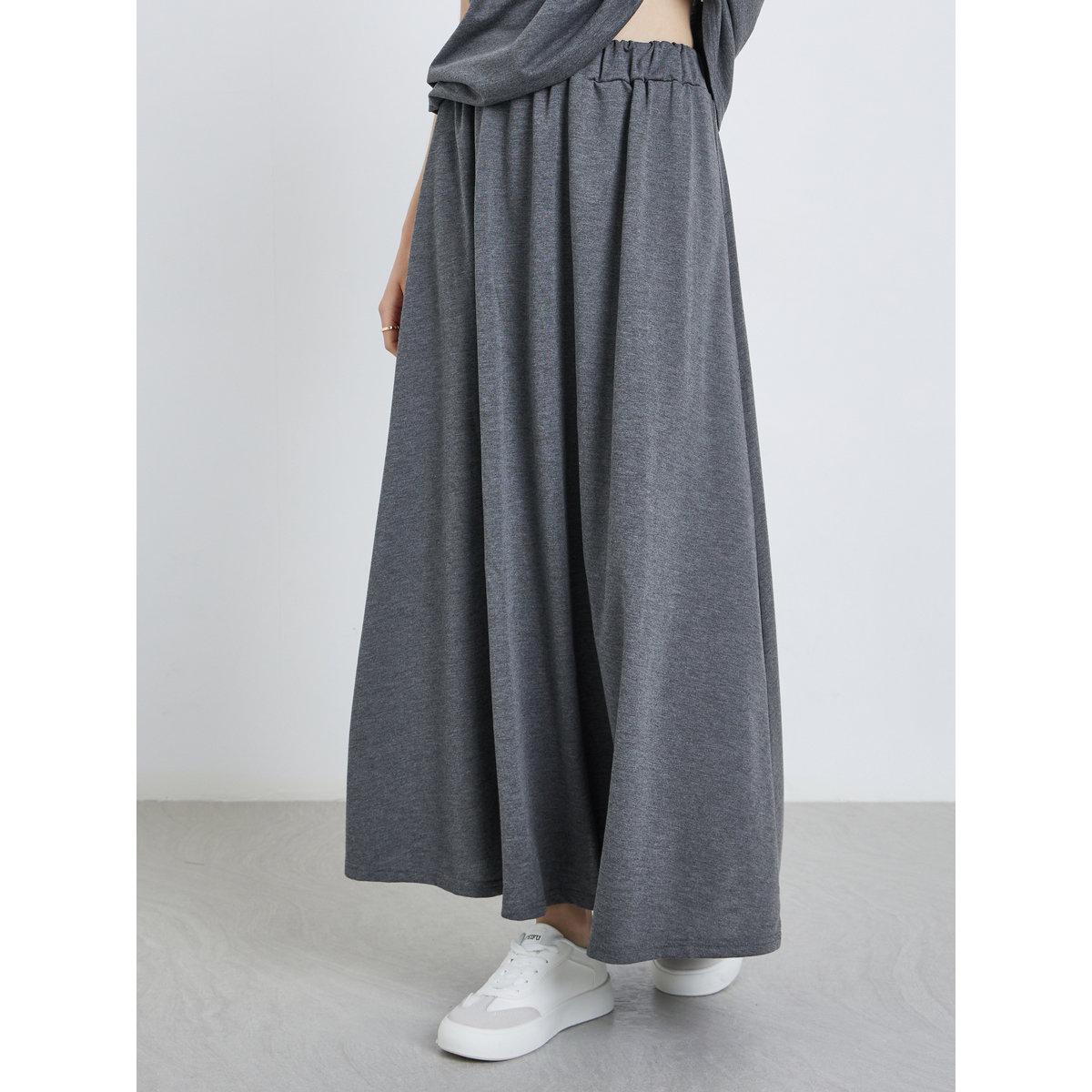 طقم منسق من تنورة طويلة وبلوزة بطبعة كتابة-women-clothing-coordsets-image-5