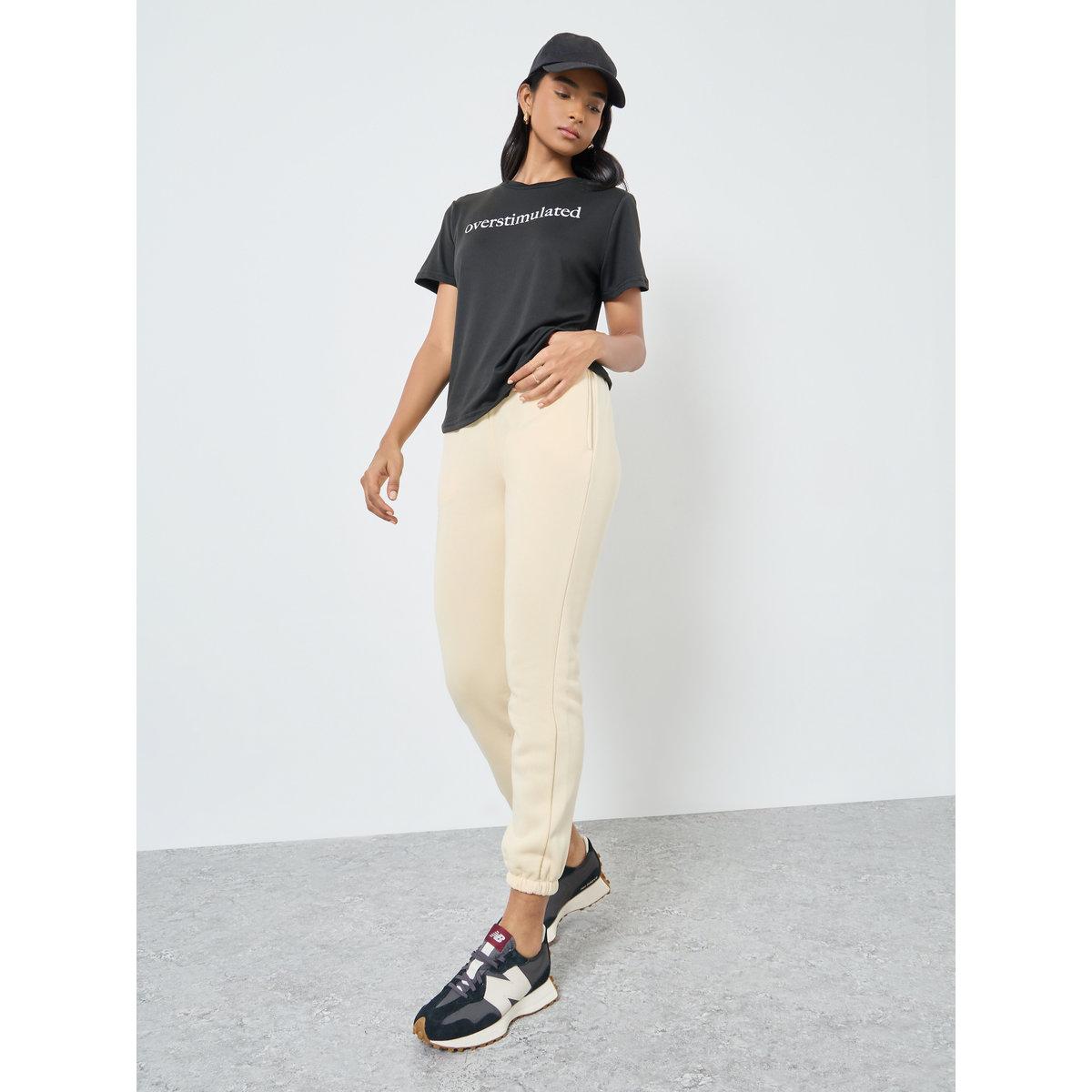 بنطال جوغر بقصة مريحة-women-clothing-bottoms-joggers-image-2